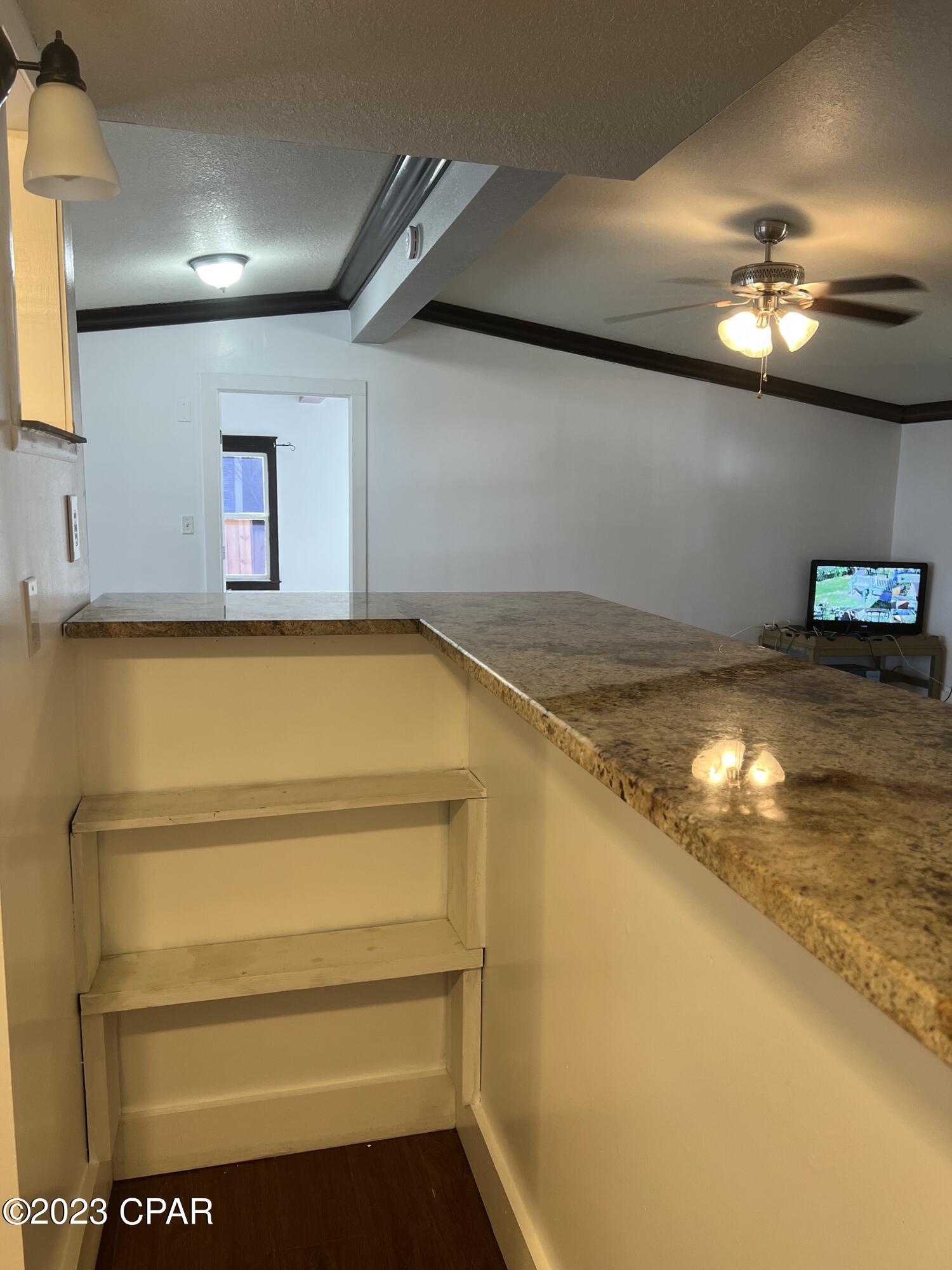 North Lagoon Oaks 7th Add - Residential