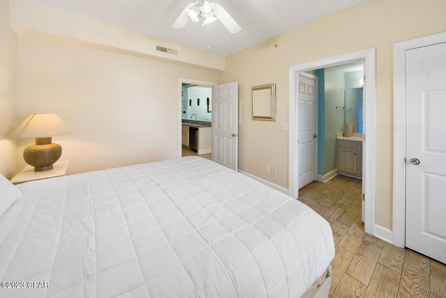 Emerald Isle - Residential