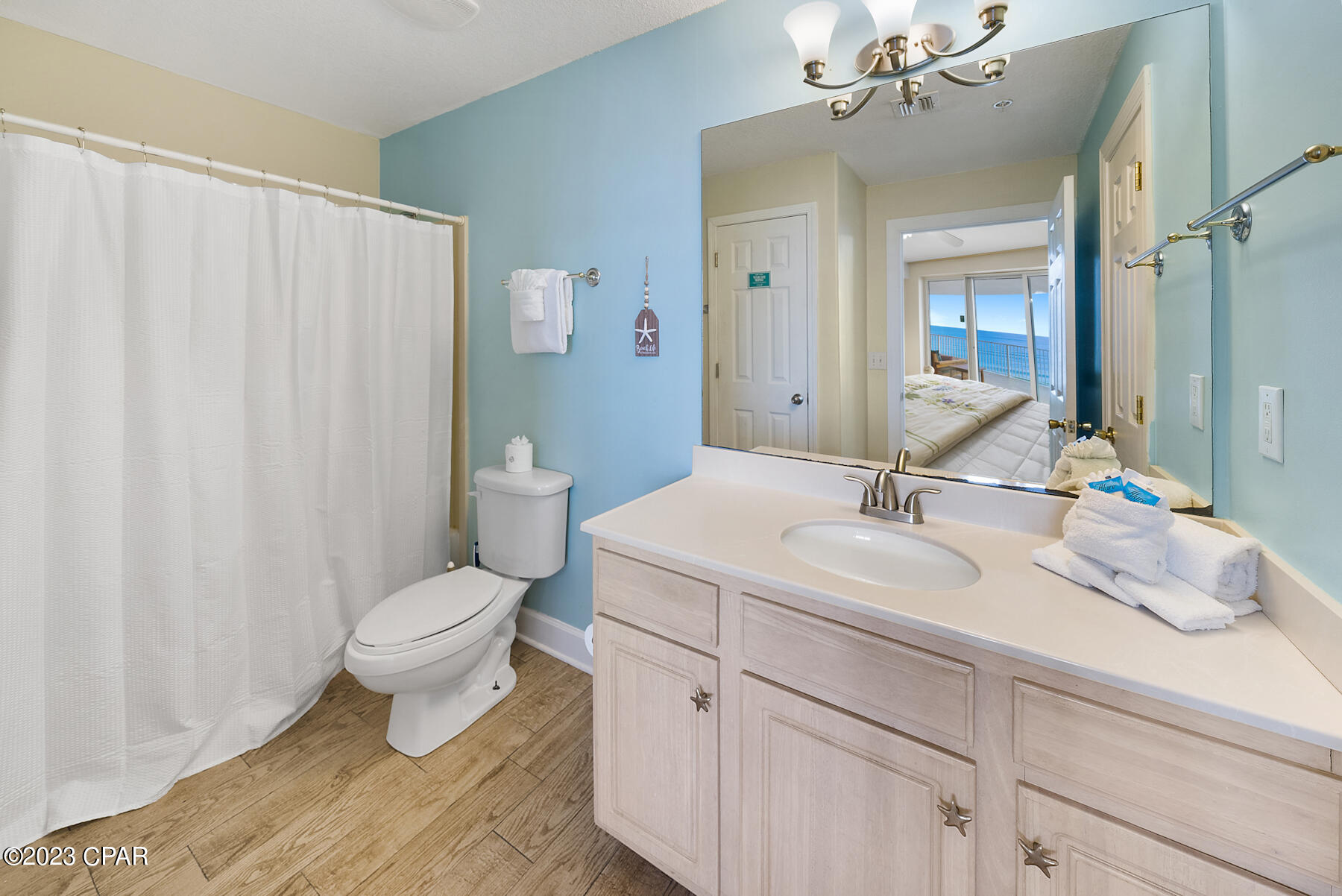 Emerald Isle - Residential