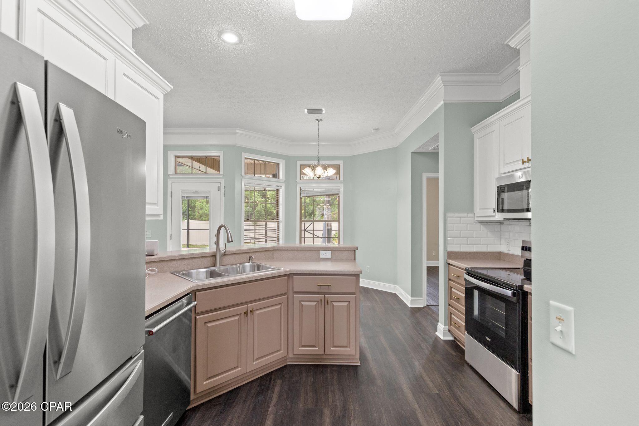 Hawks Landing - Residential