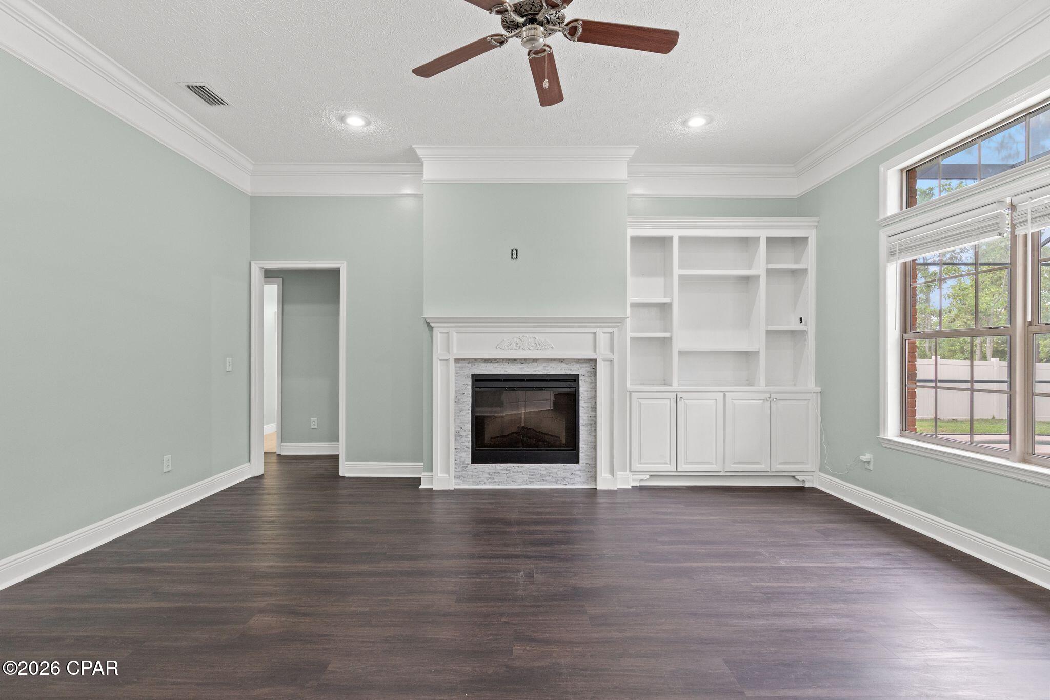 Hawks Landing - Residential