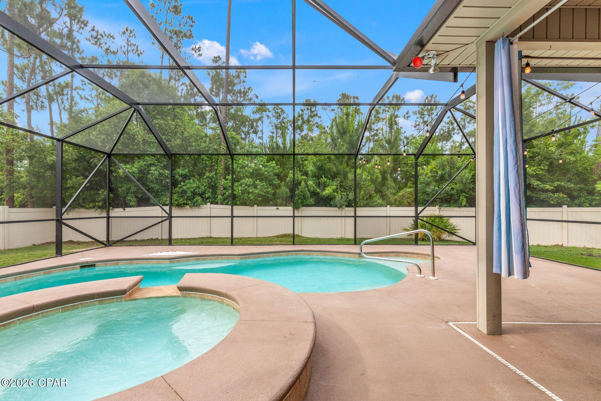 Hawks Landing - Residential