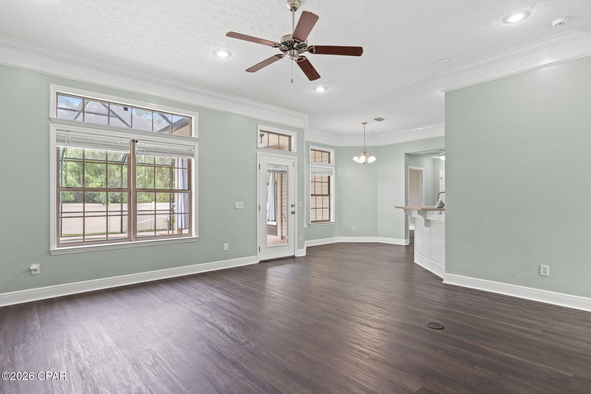 Hawks Landing - Residential