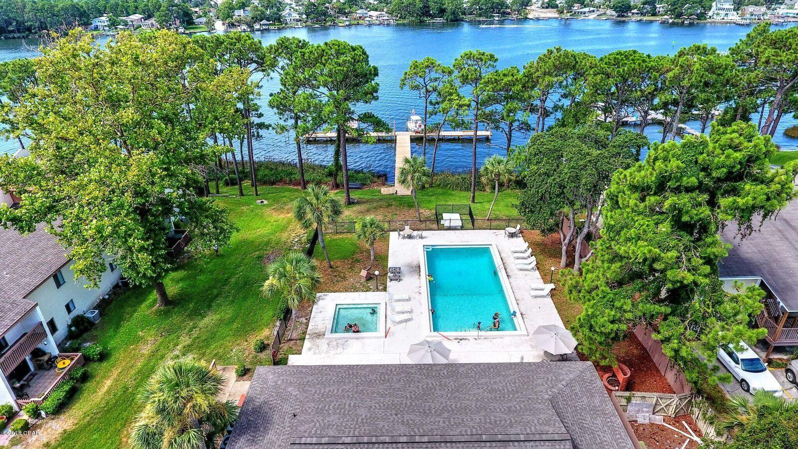 Palisades Condo Ph 1 - Residential