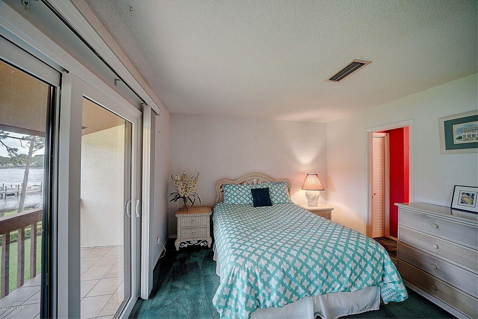 Palisades Condo Ph 1 - Residential