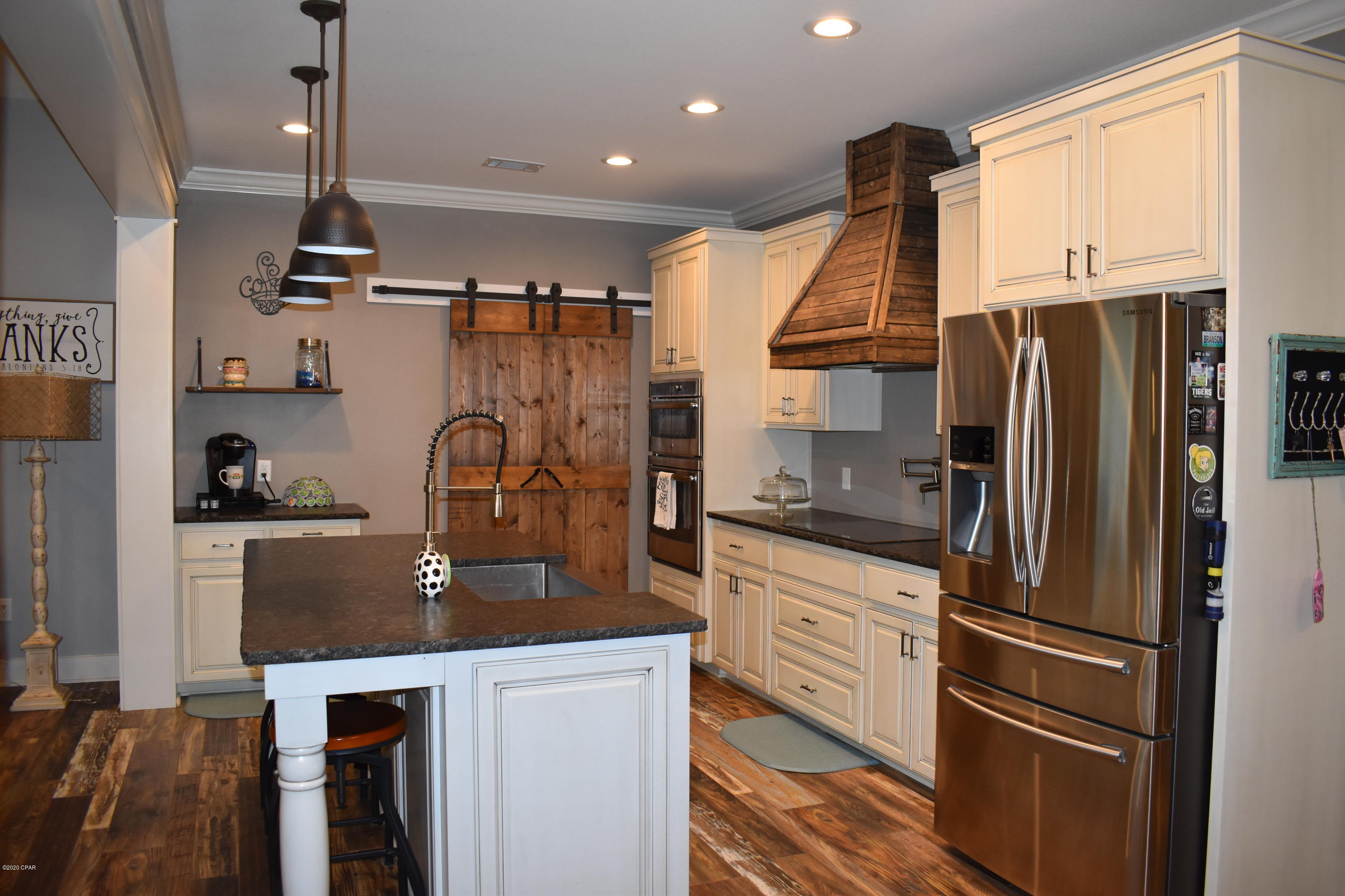 [No Recorded Subdiv] - Residential