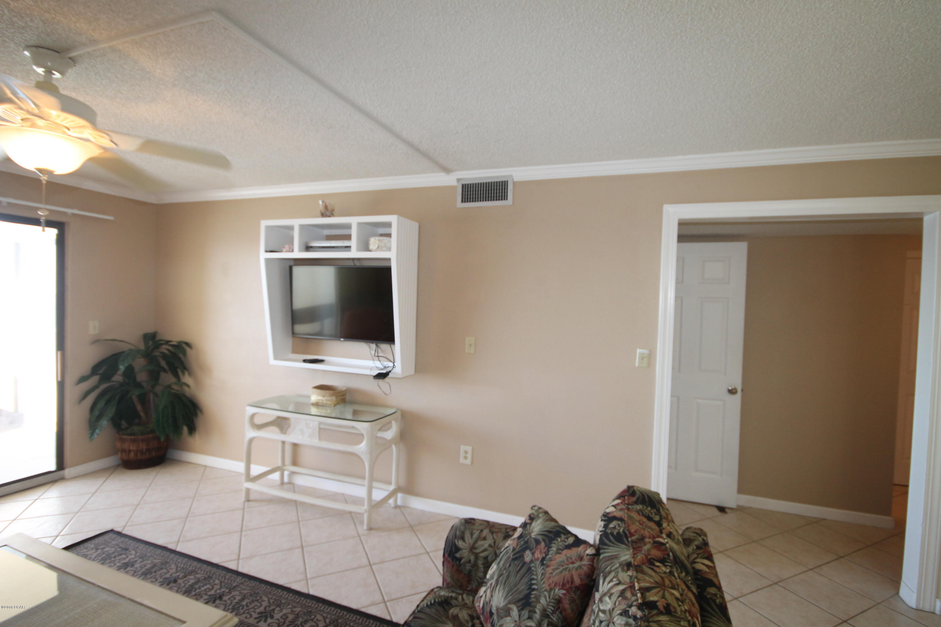 Regency Towers - Residential