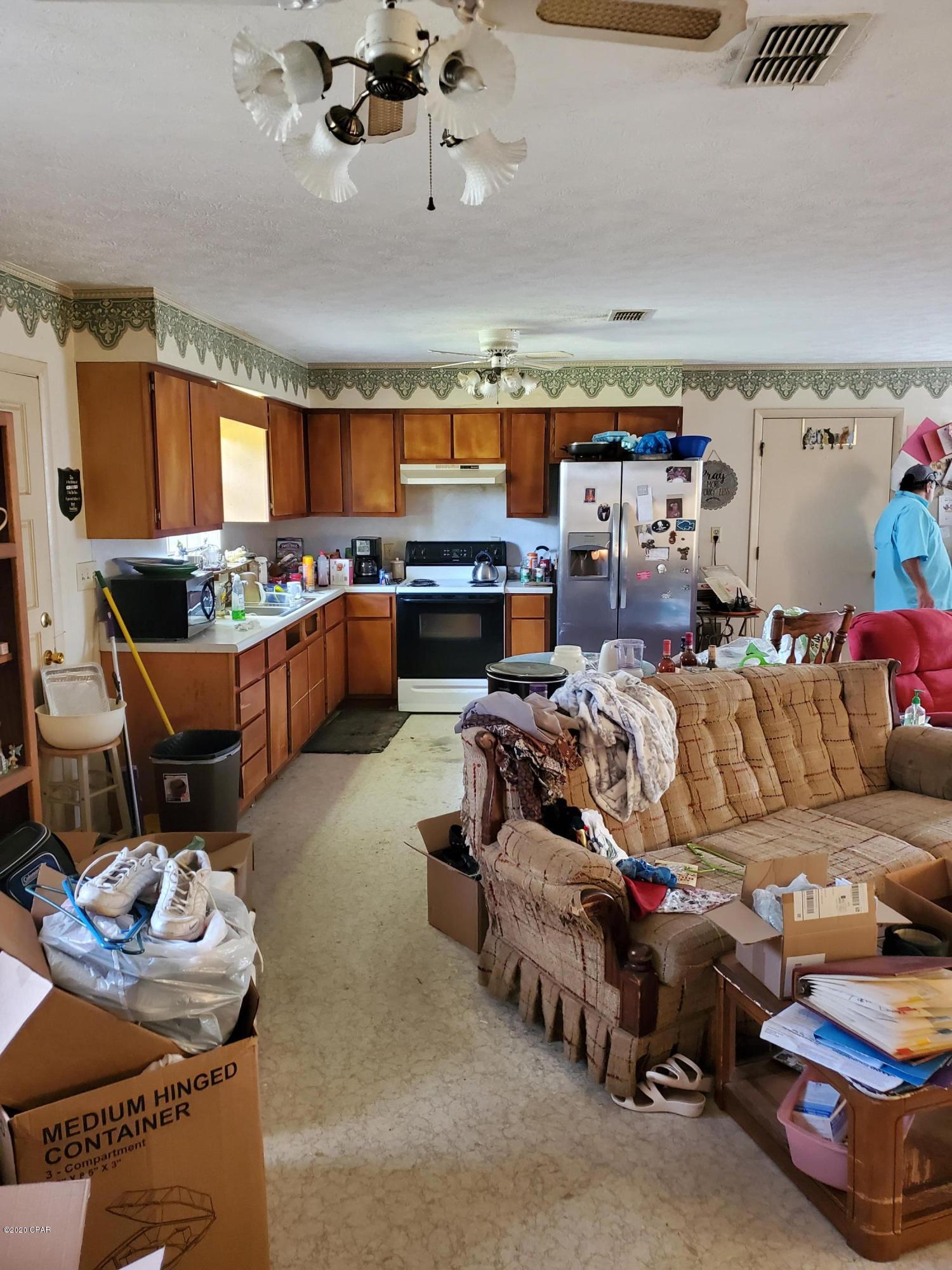 Mitchel Manor - Residential