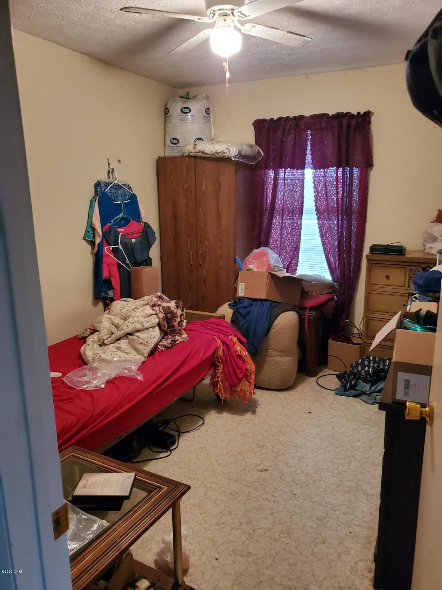 Mitchel Manor - Residential