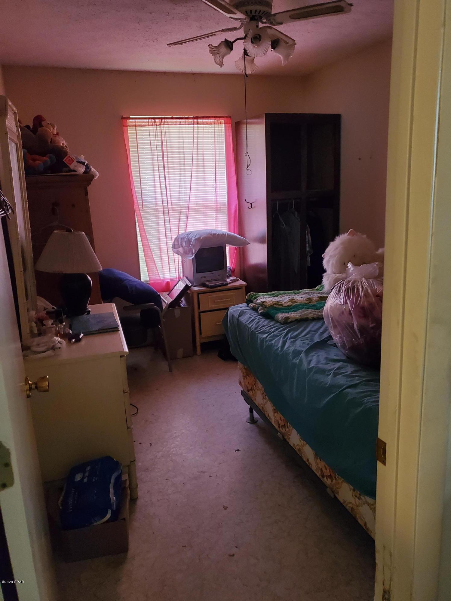 Mitchel Manor - Residential