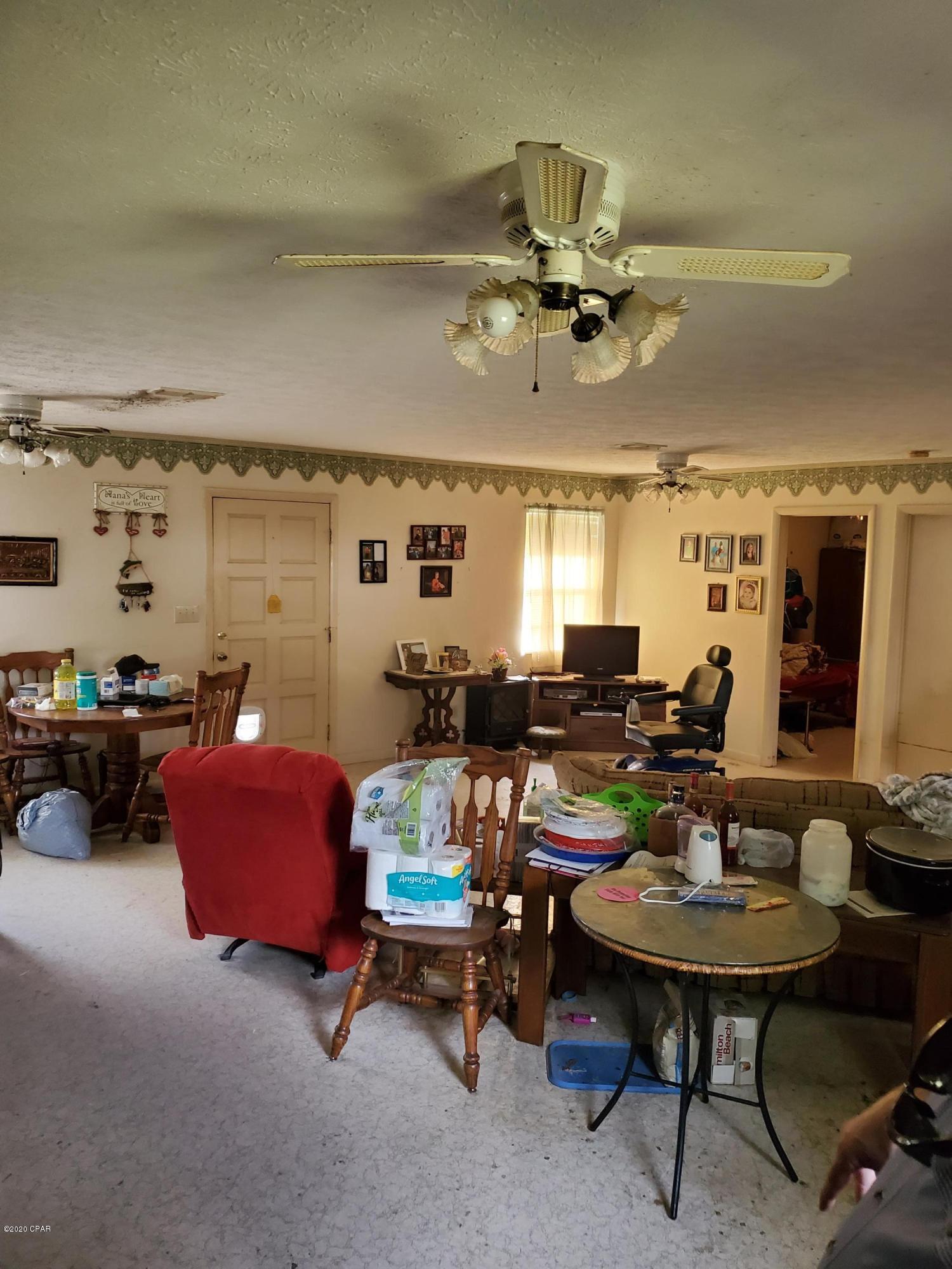 Mitchel Manor - Residential