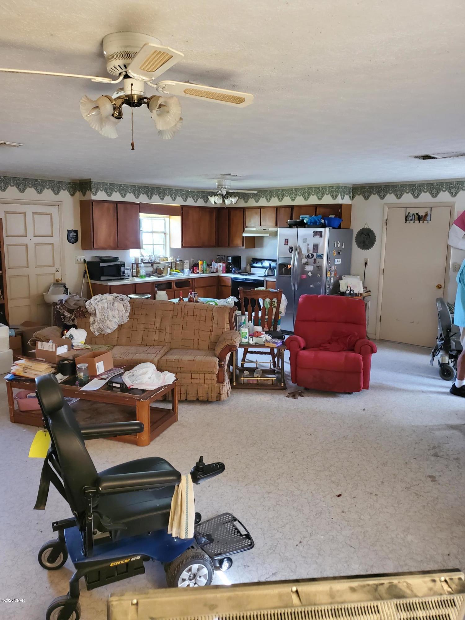 Mitchel Manor - Residential