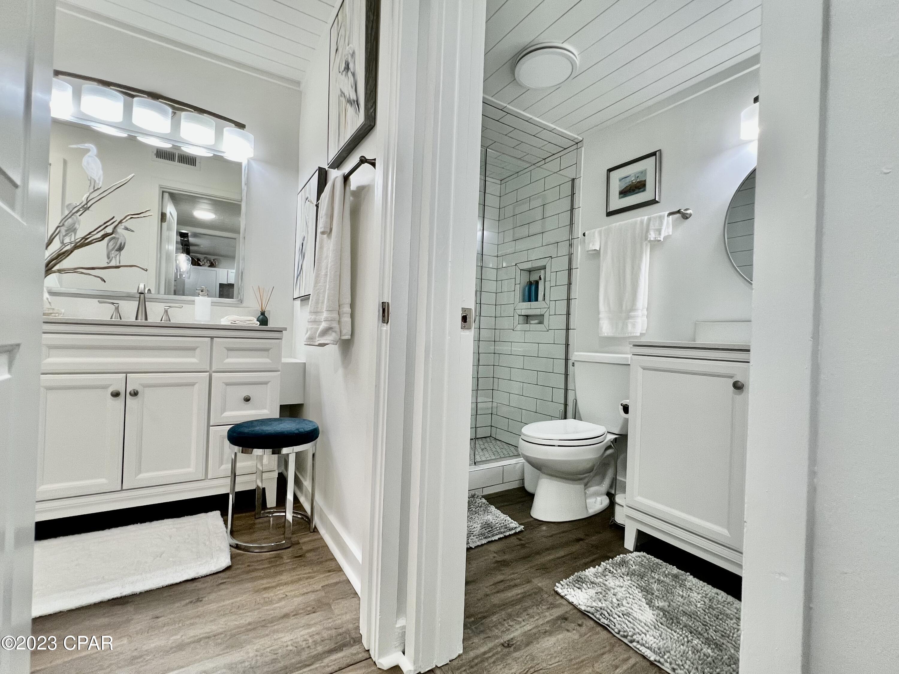 Bay Point Harbour Villas - Residential