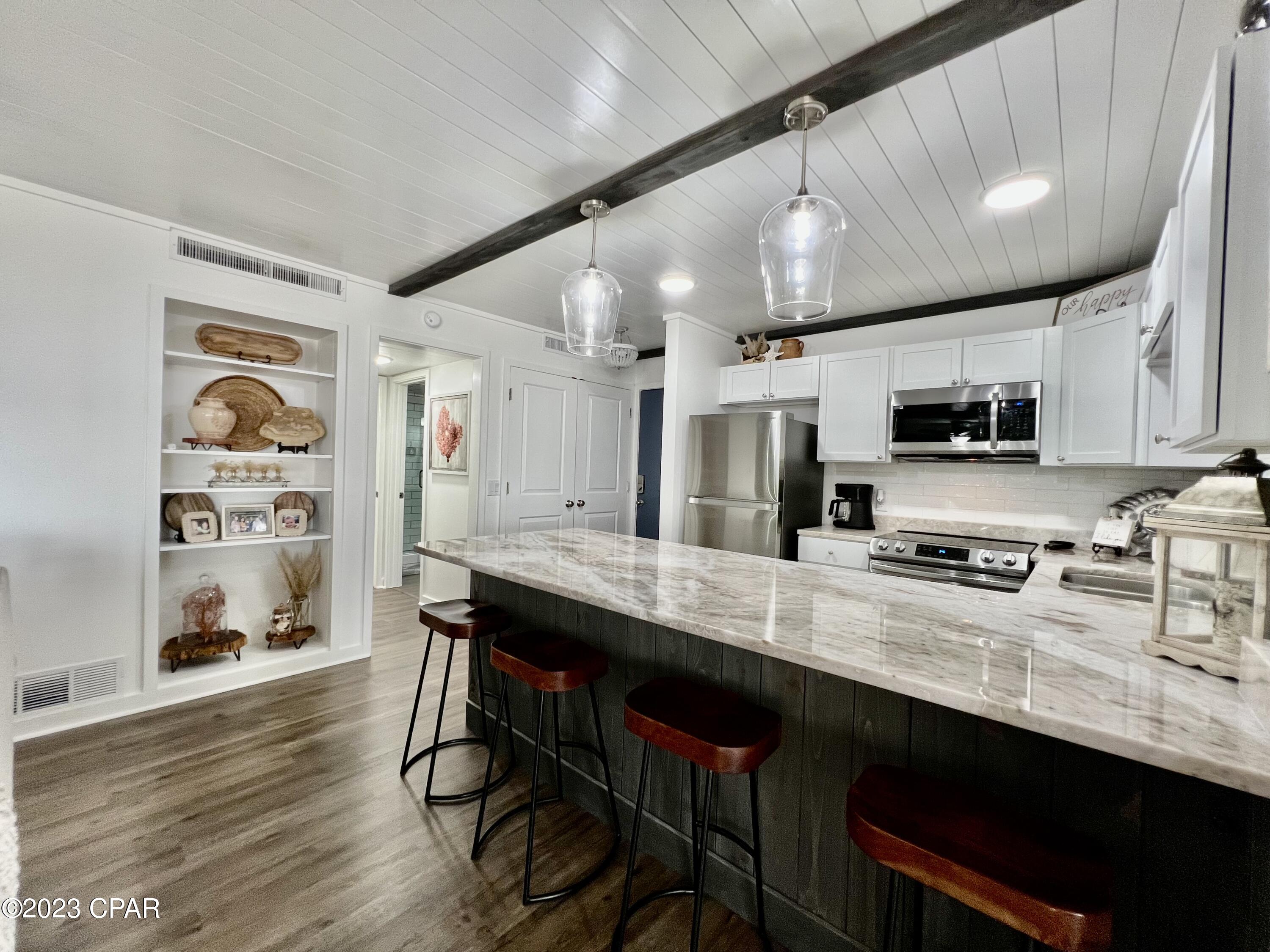 Bay Point Harbour Villas - Residential