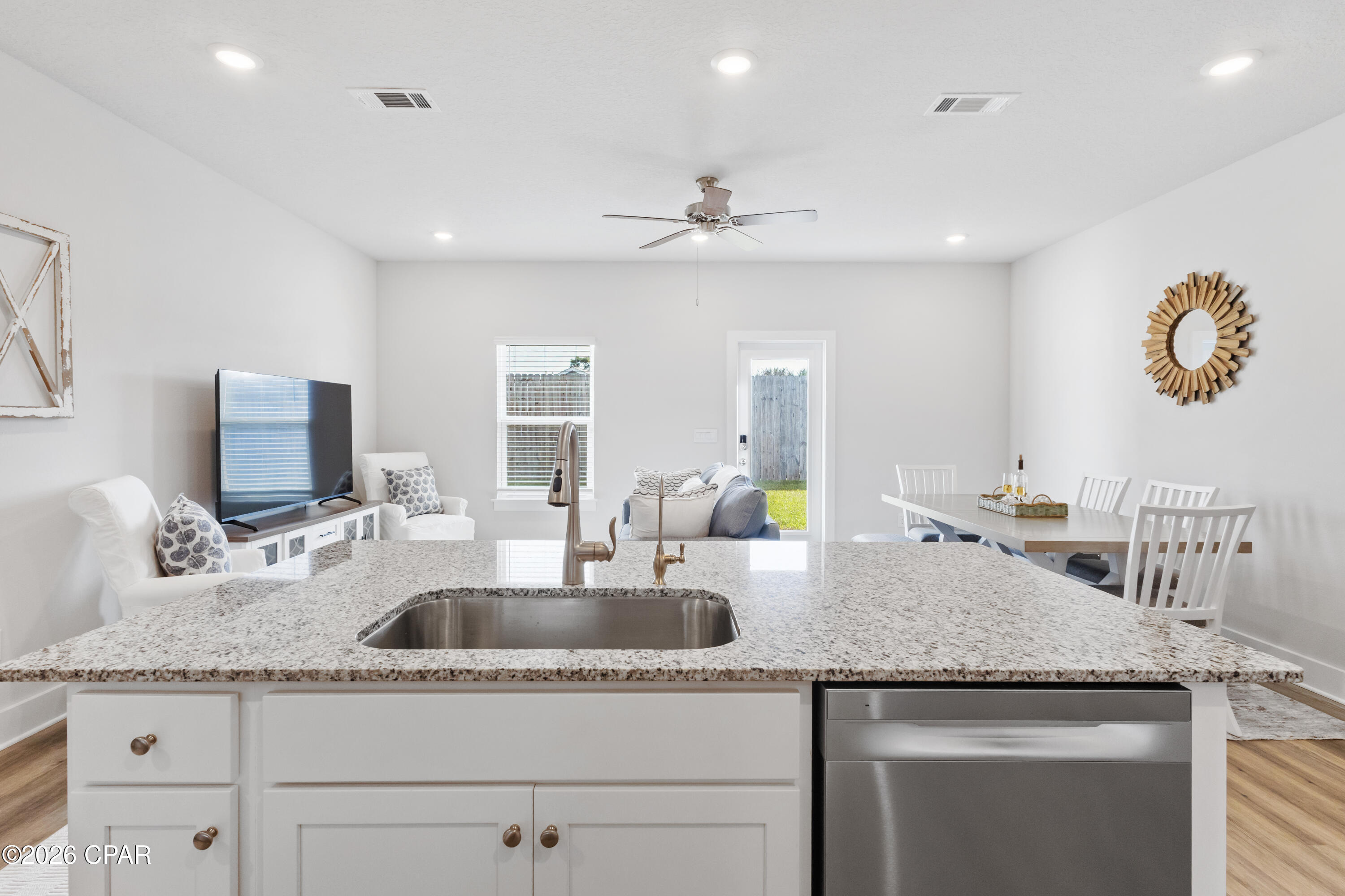 [No Recorded Subdiv] - Residential Lease