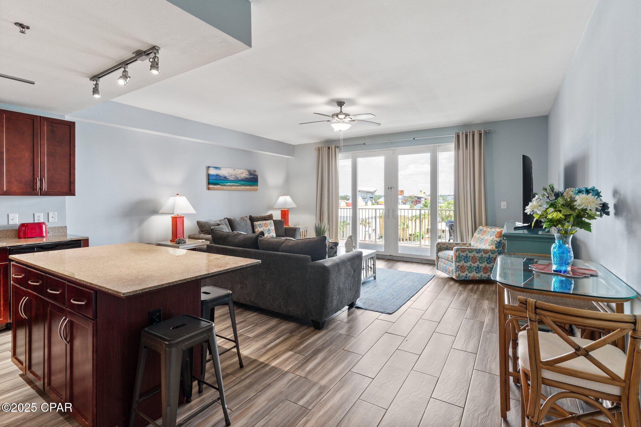 Laketown Wharf - Residential