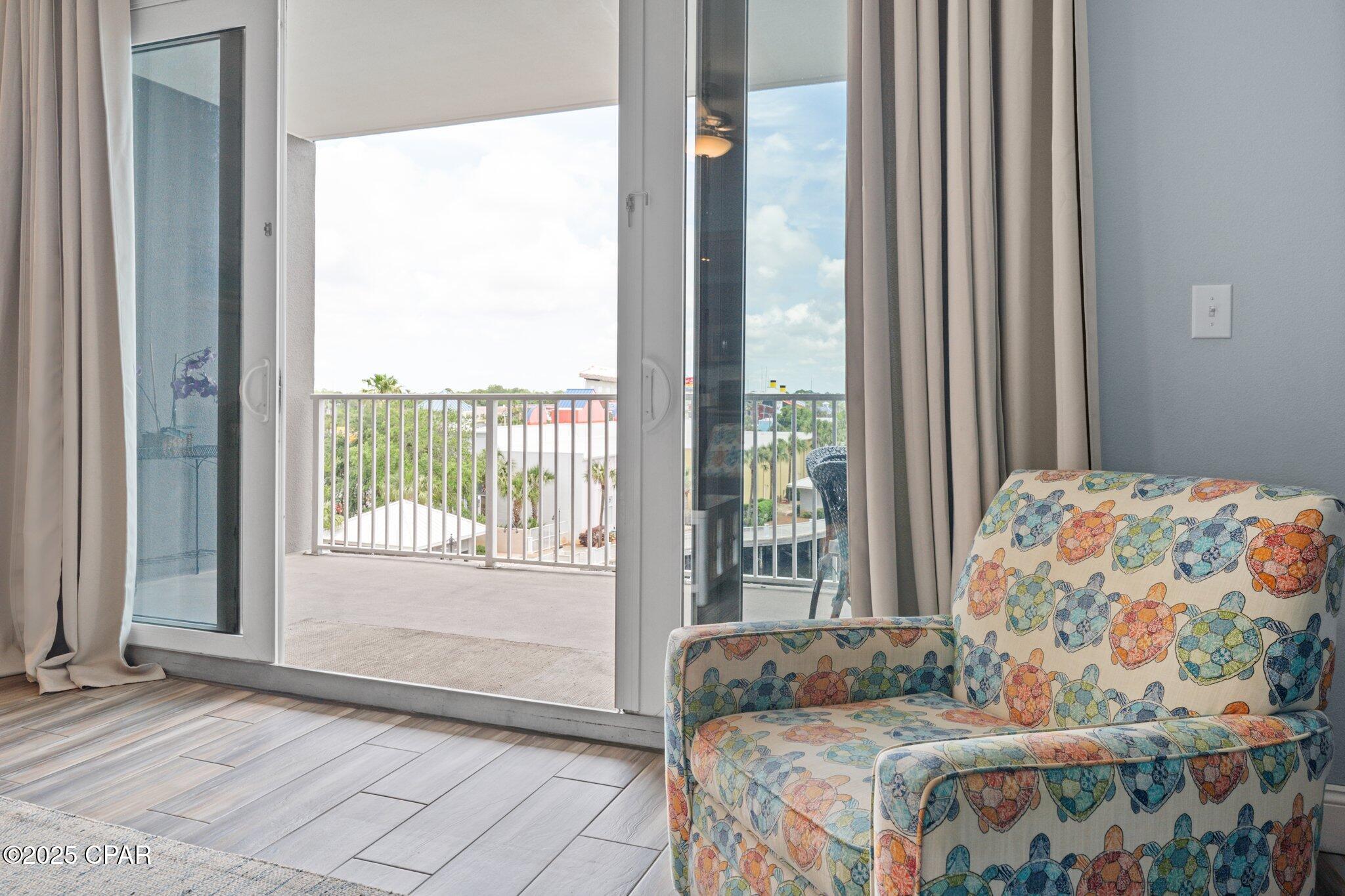 Laketown Wharf - Residential