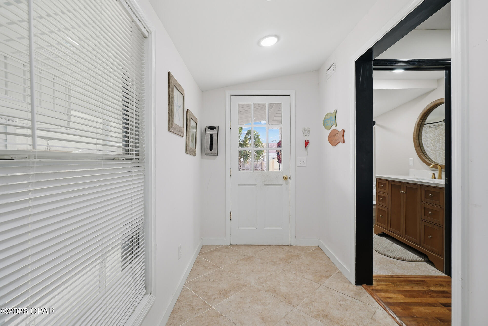 [No Recorded Subdiv] - Residential Lease