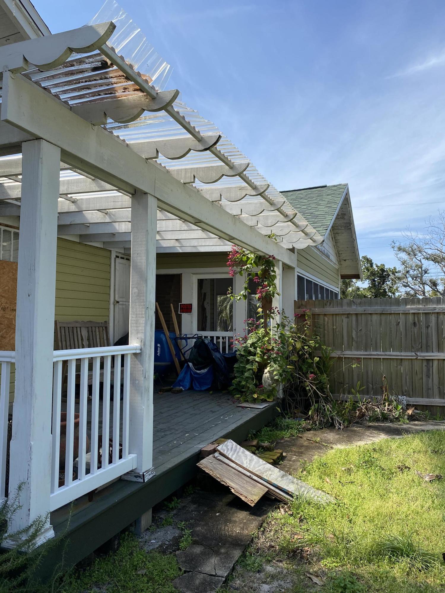 Sudduths 1st Add - Residential