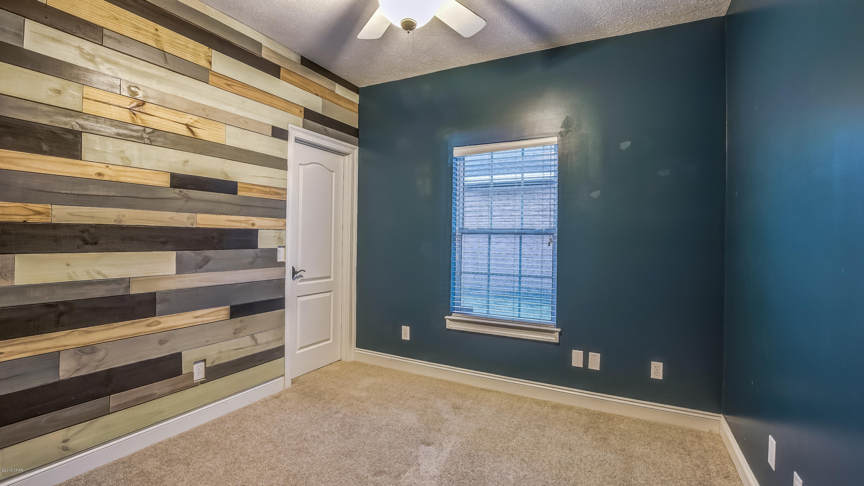 Huntington Ridge - Residential