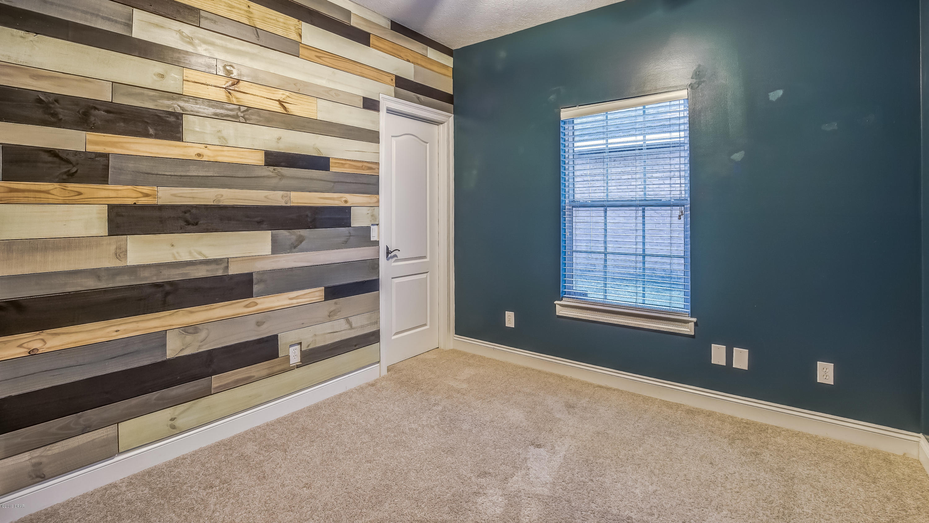 Huntington Ridge - Residential