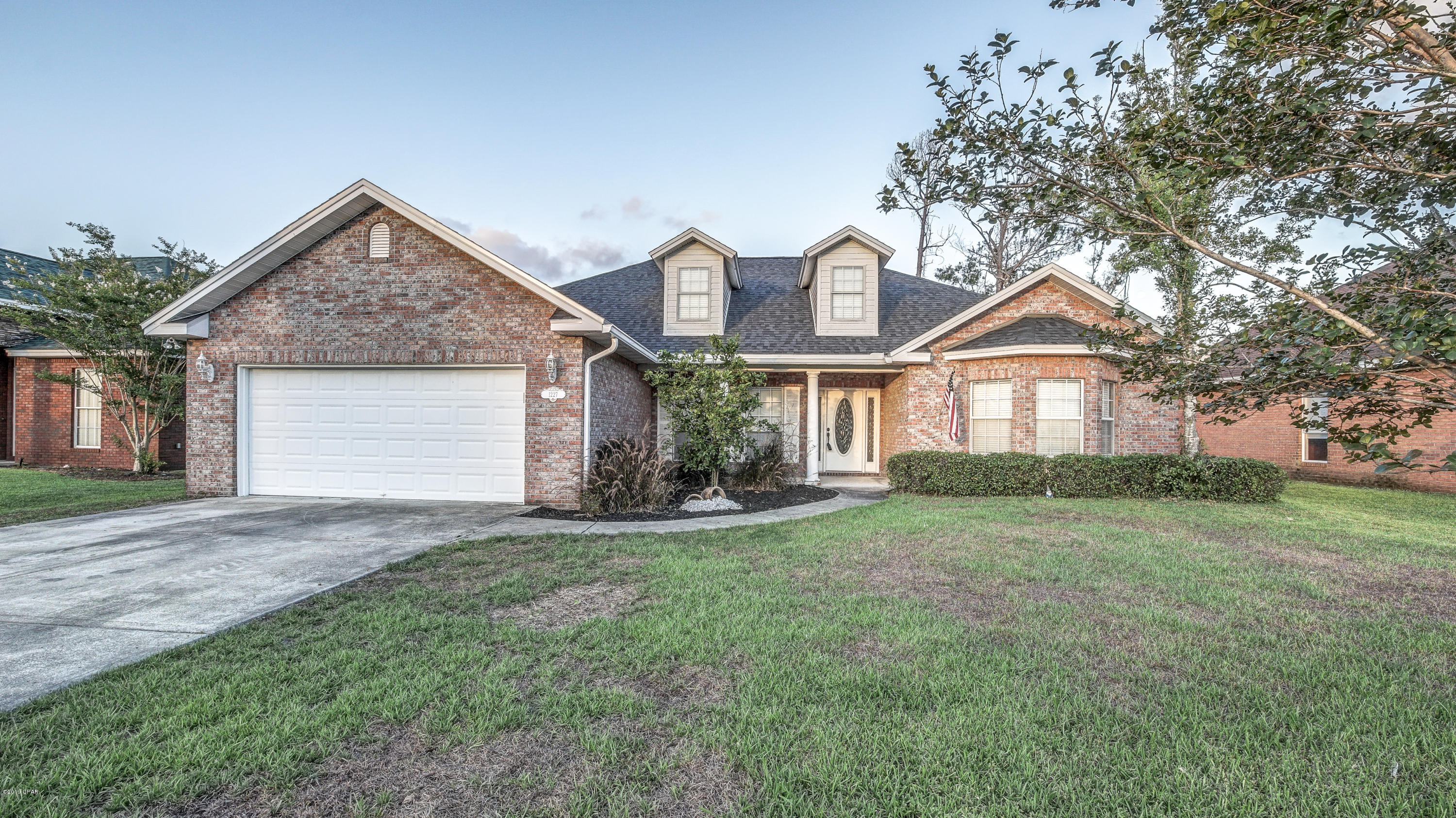 Huntington Ridge - Residential