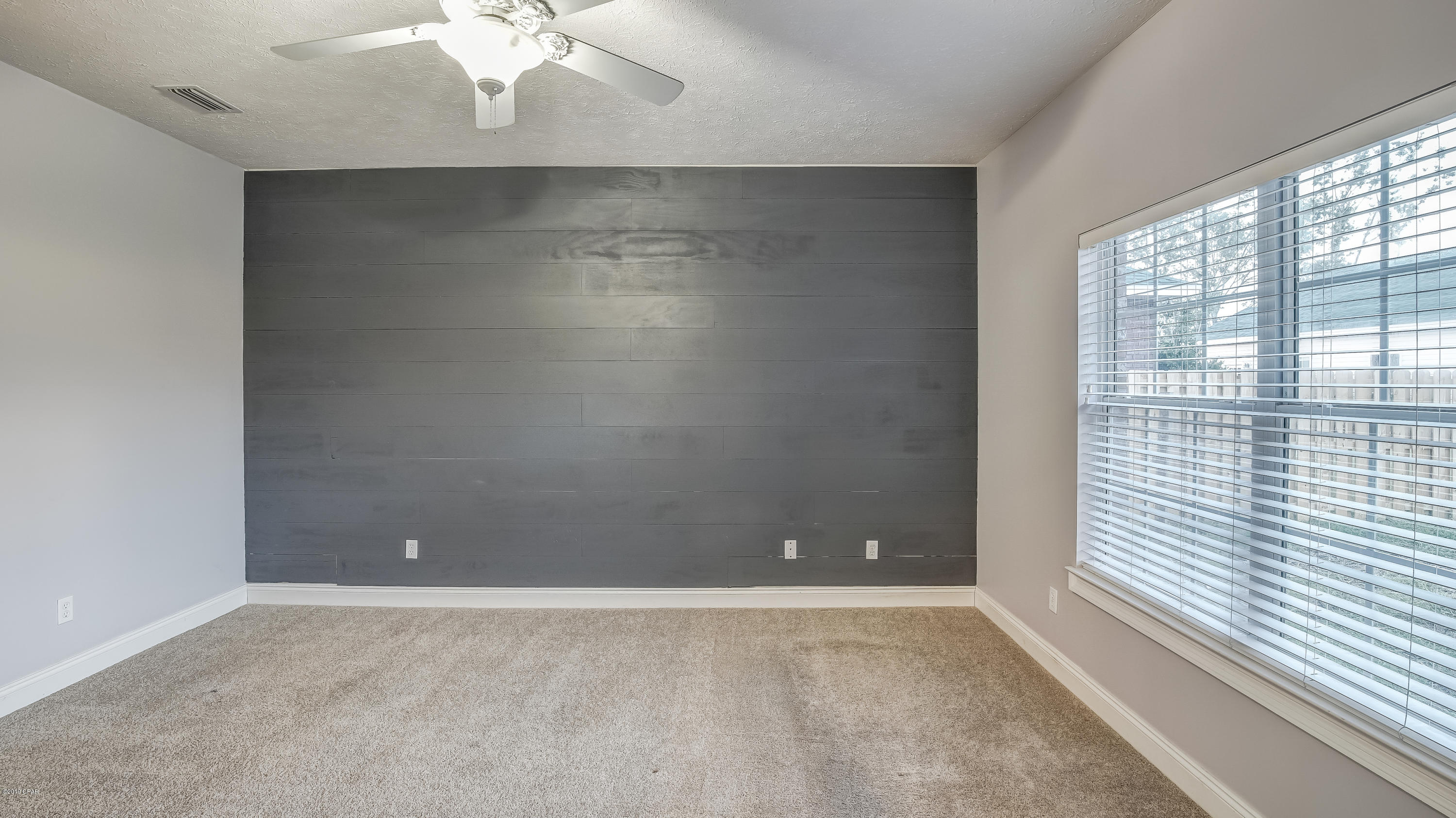 Huntington Ridge - Residential