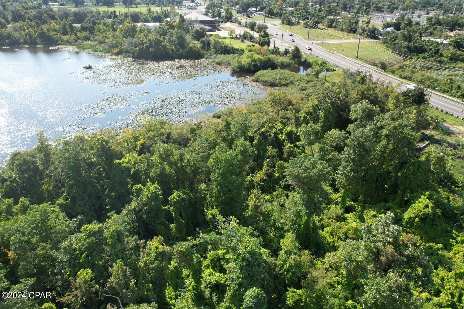 Thousand Oaks - Land