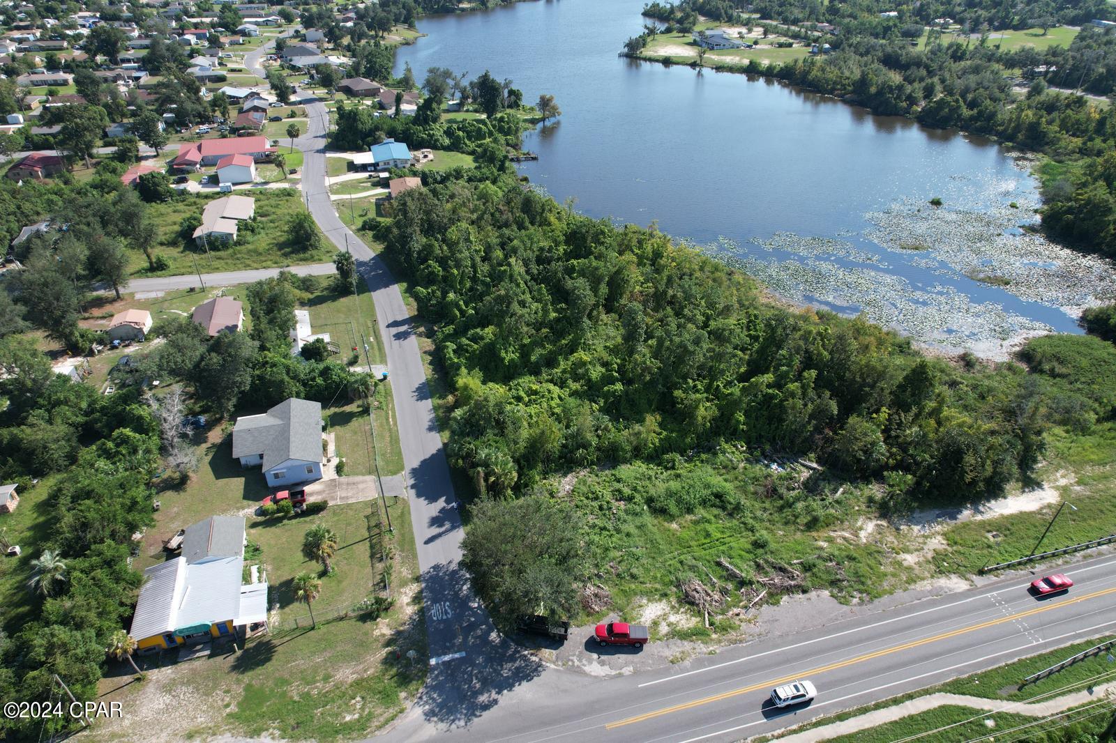 Thousand Oaks - Land