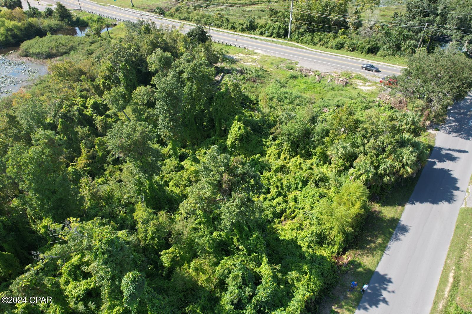 Thousand Oaks - Land