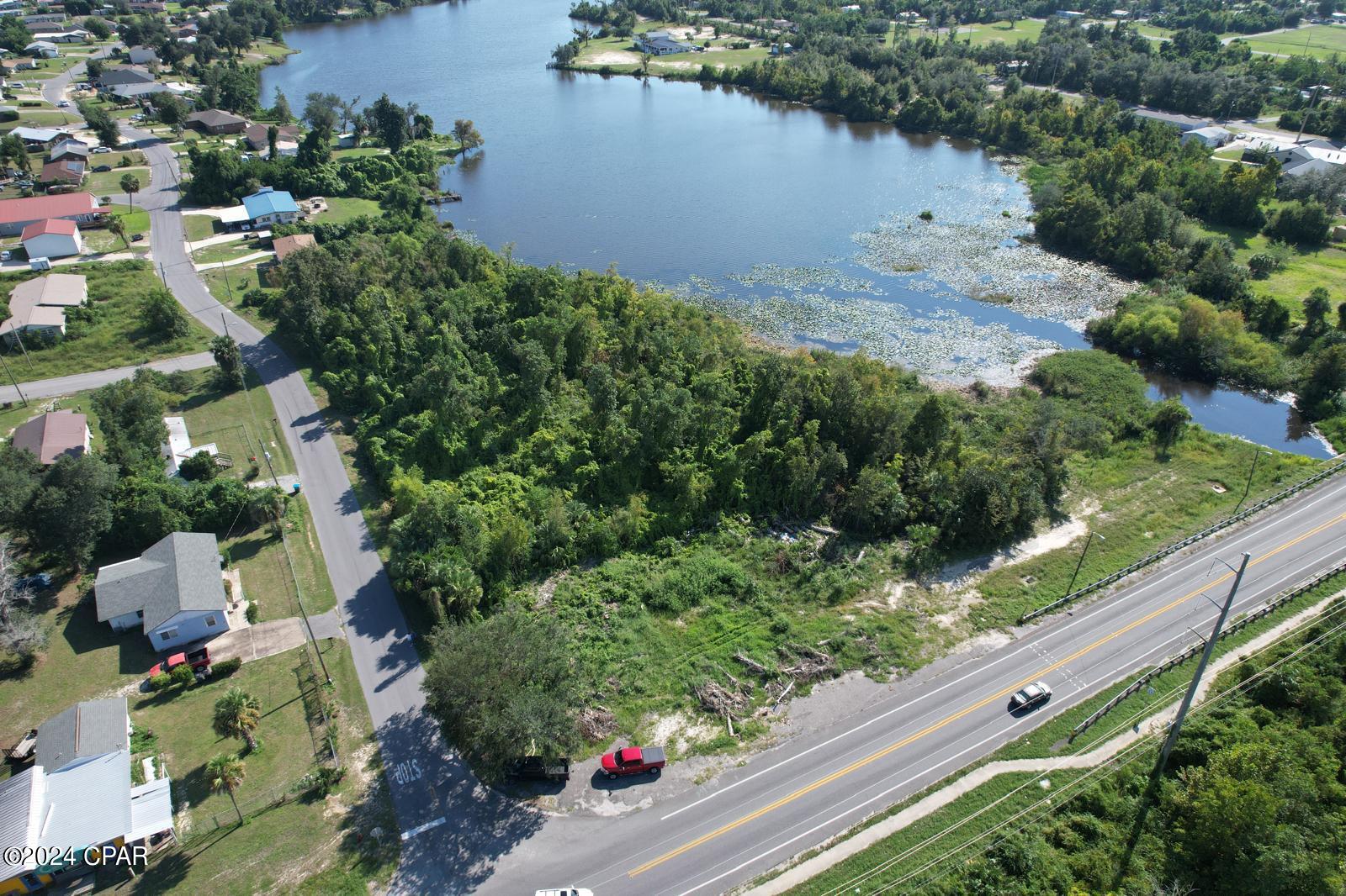 Thousand Oaks - Land