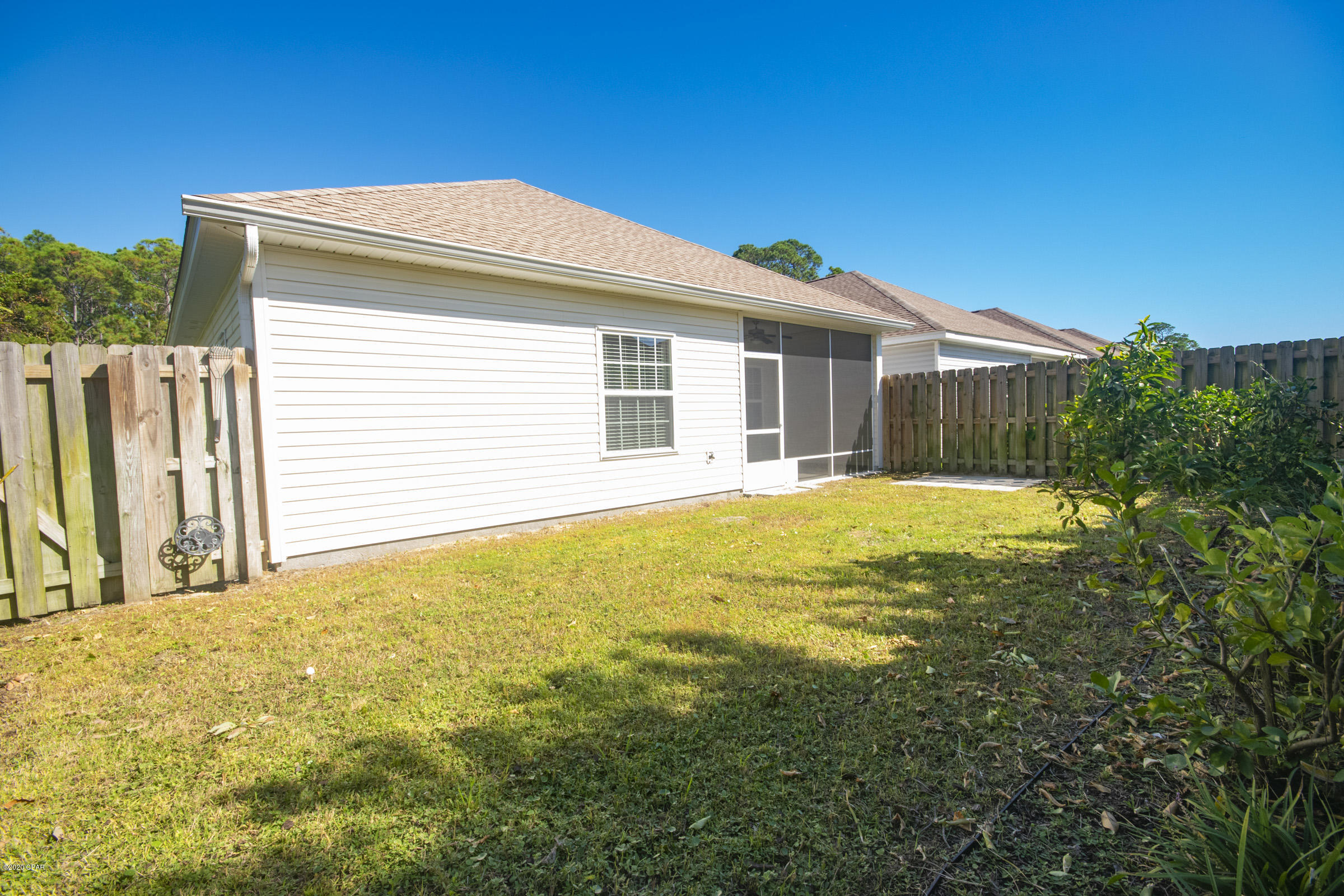 Gardenia Beach - Residential