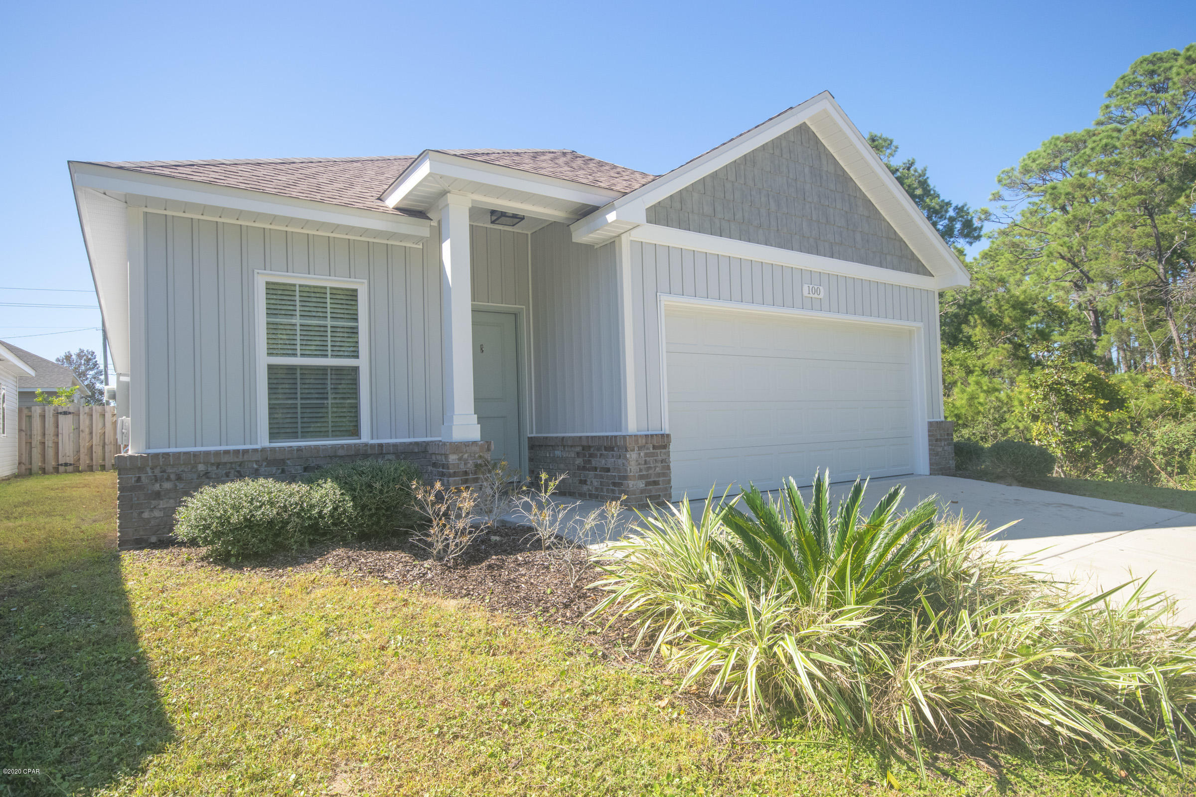 Gardenia Beach - Residential