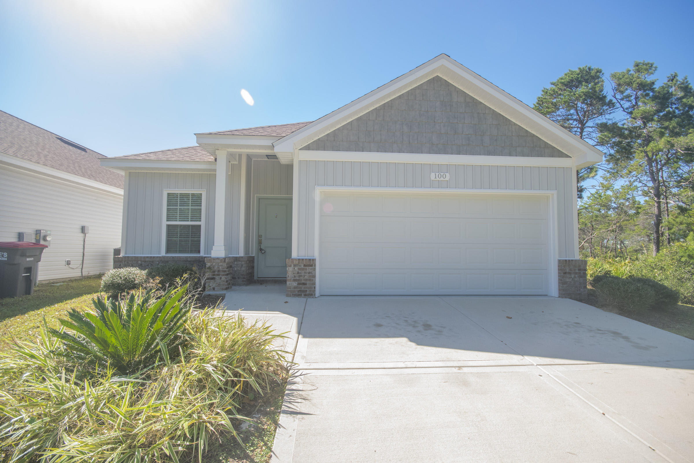 Gardenia Beach - Residential