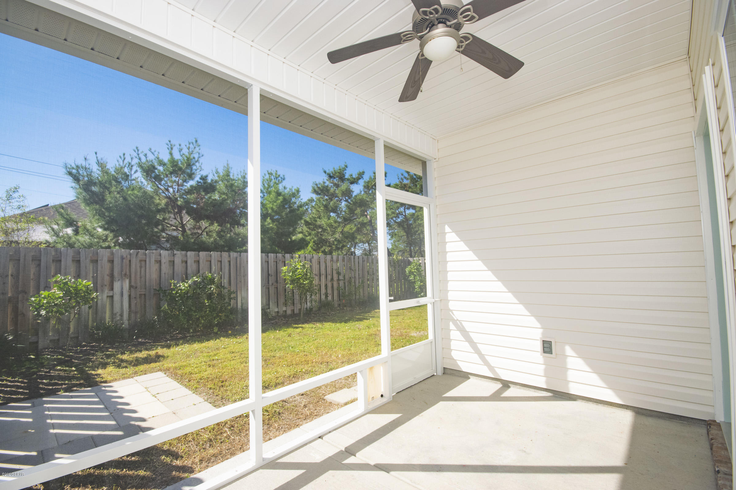 Gardenia Beach - Residential