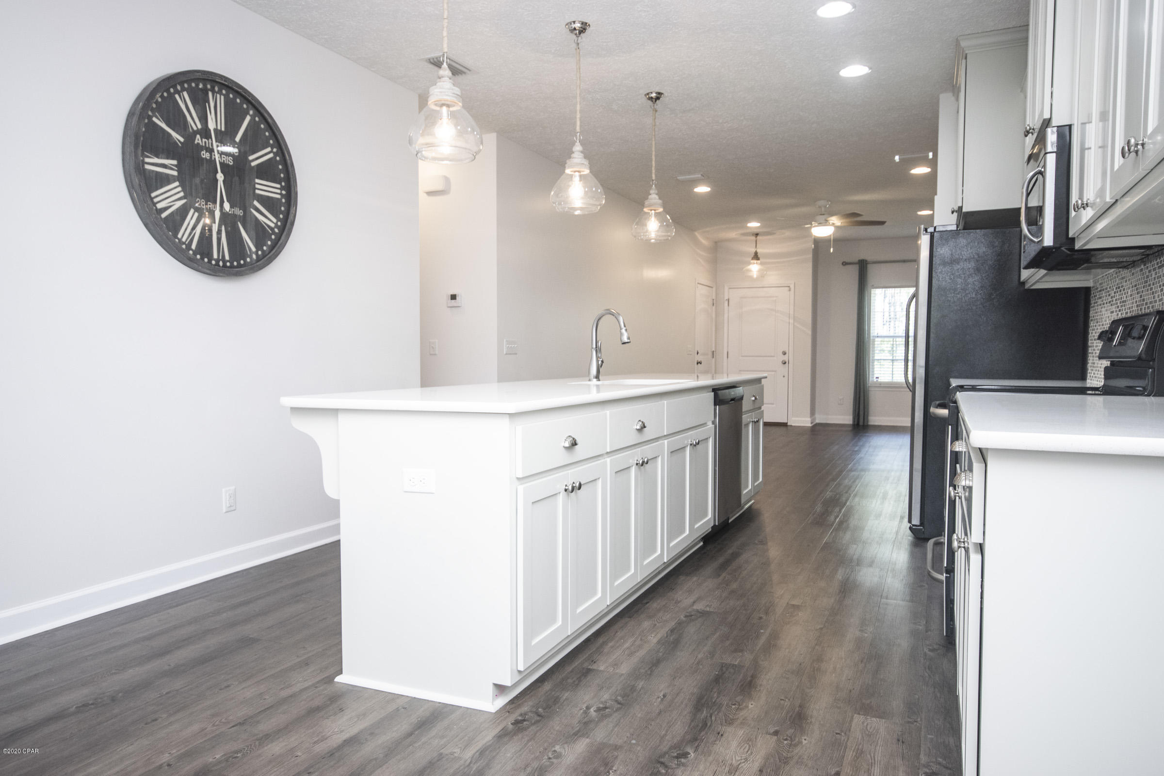 Gardenia Beach - Residential