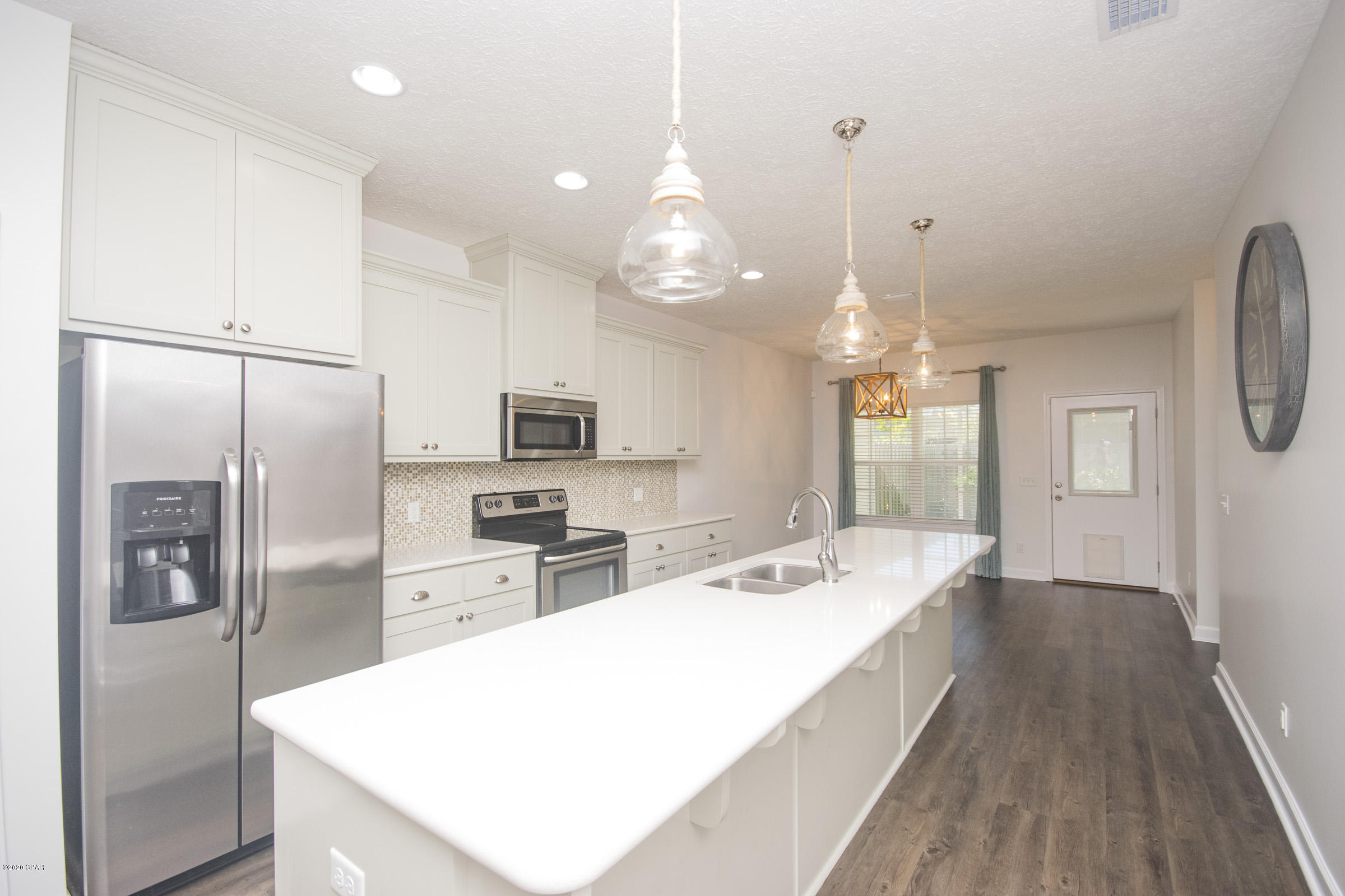 Gardenia Beach - Residential