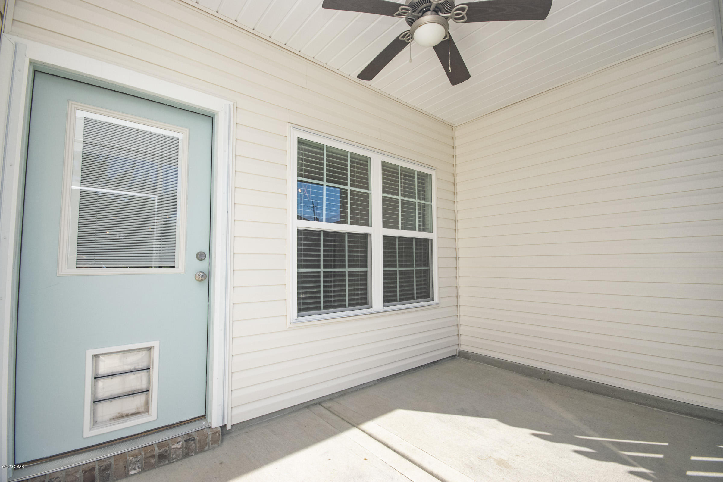 Gardenia Beach - Residential