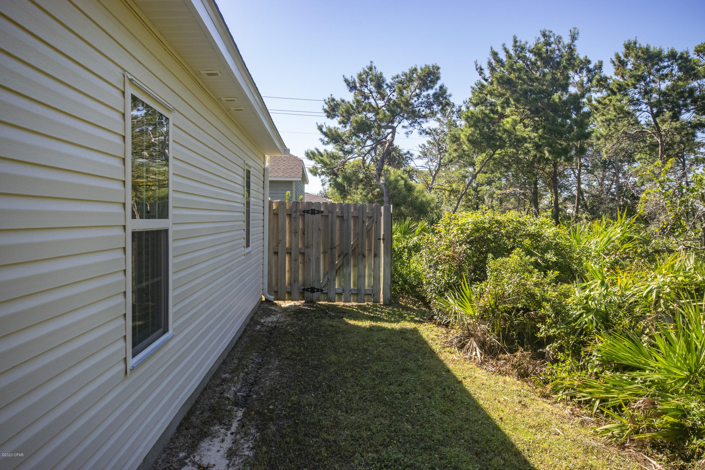 Gardenia Beach - Residential