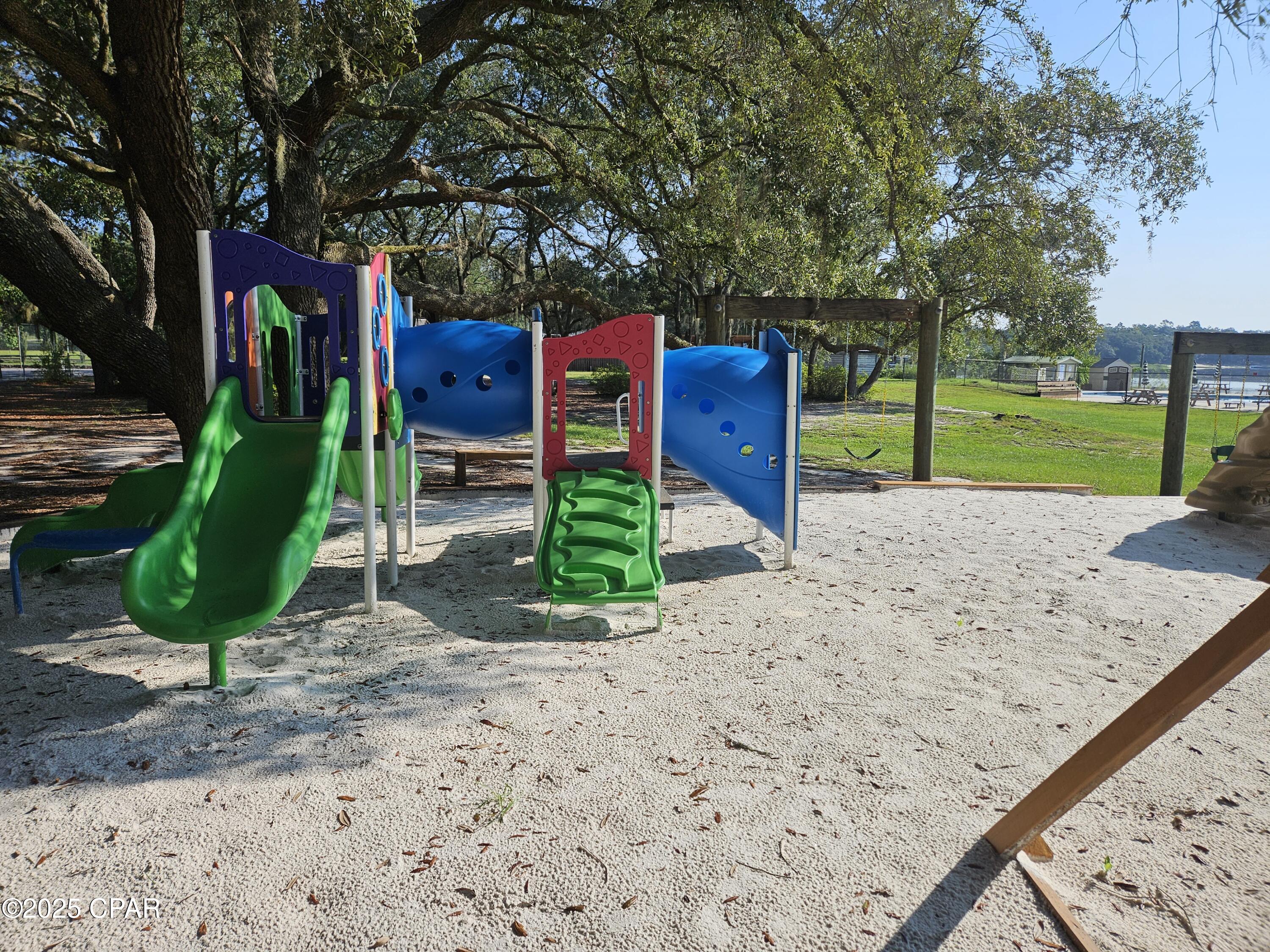 Leisure Lakes - Land