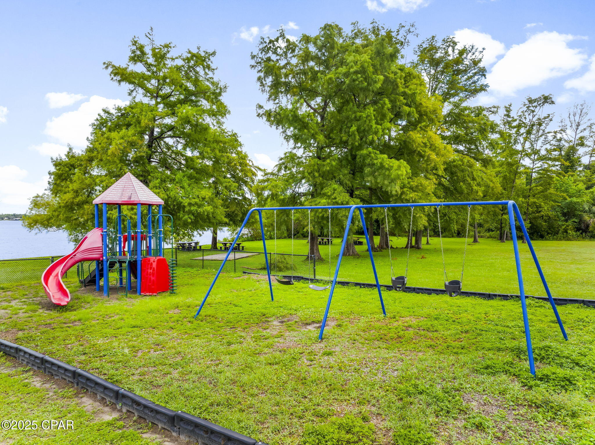 Deerwood - Residential