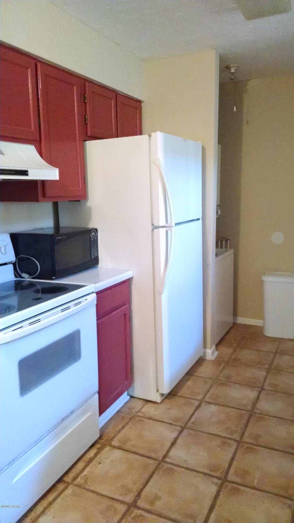 Treasure Cove Condo. - Residential Lease