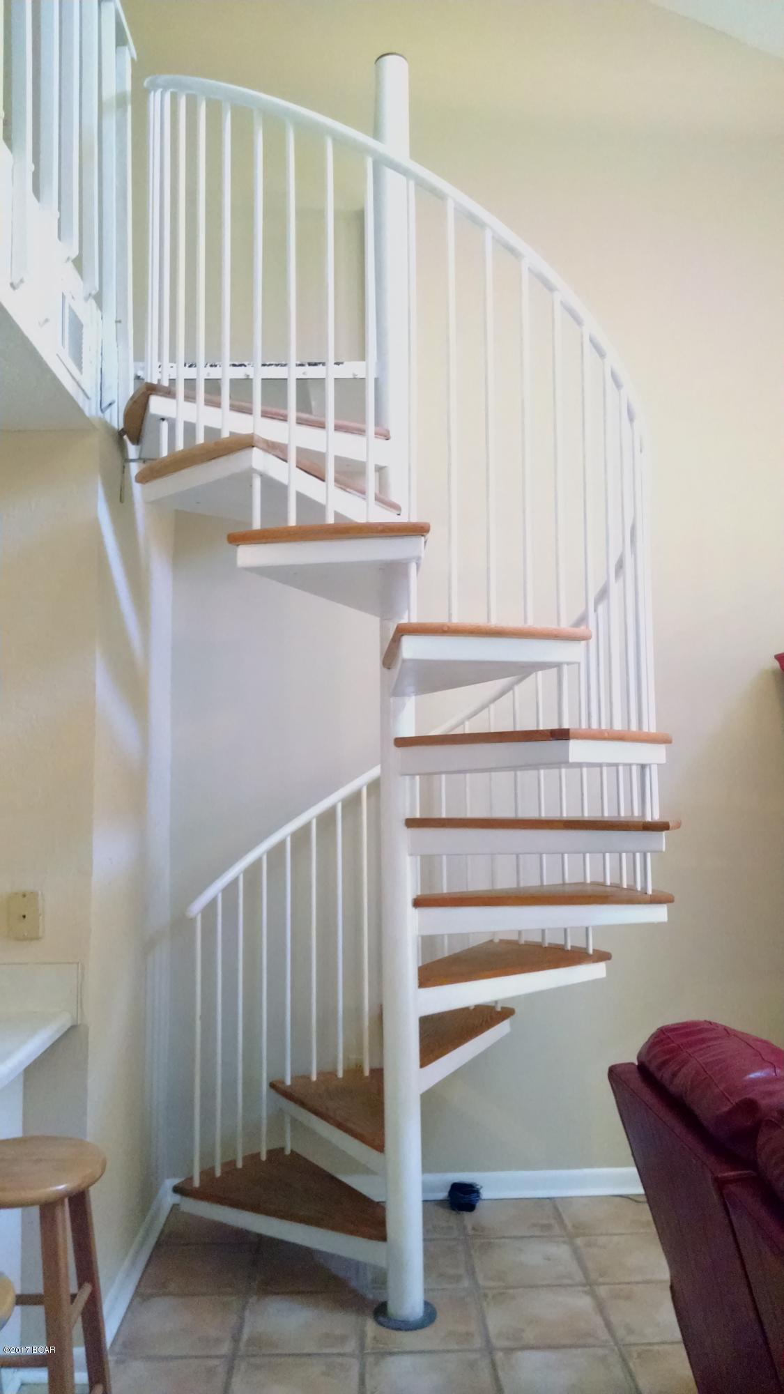 Treasure Cove Condo. - Residential Lease