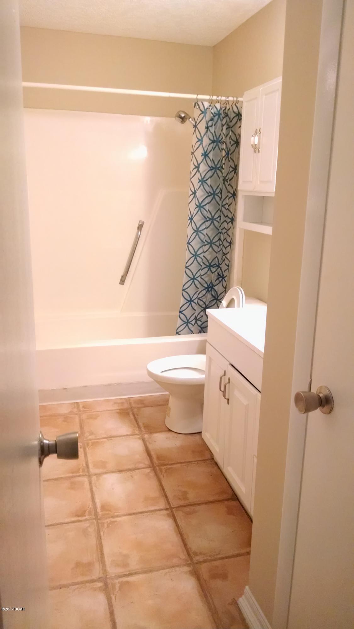 Treasure Cove Condo. - Residential Lease