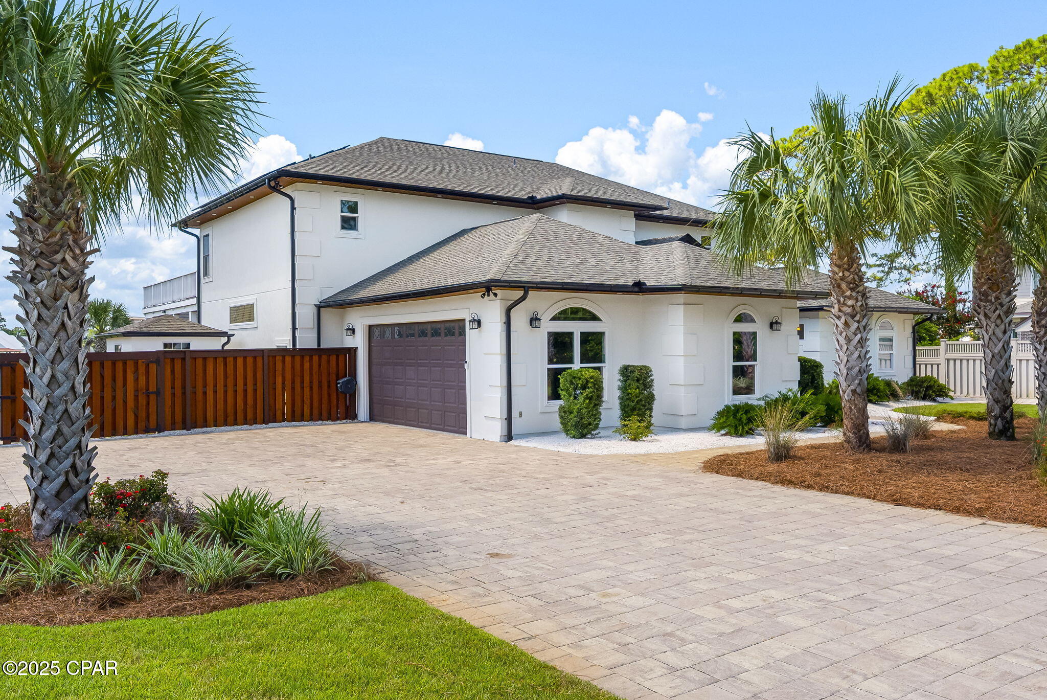 Grand Lagoon Banks - Residential