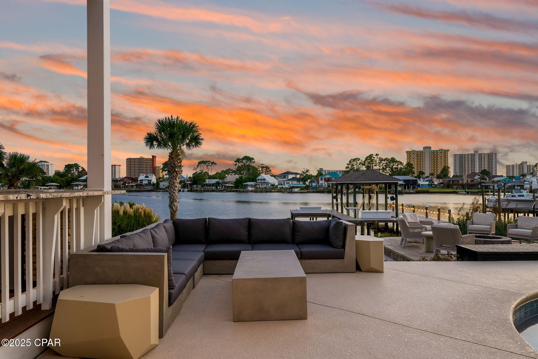 Grand Lagoon Banks - Residential