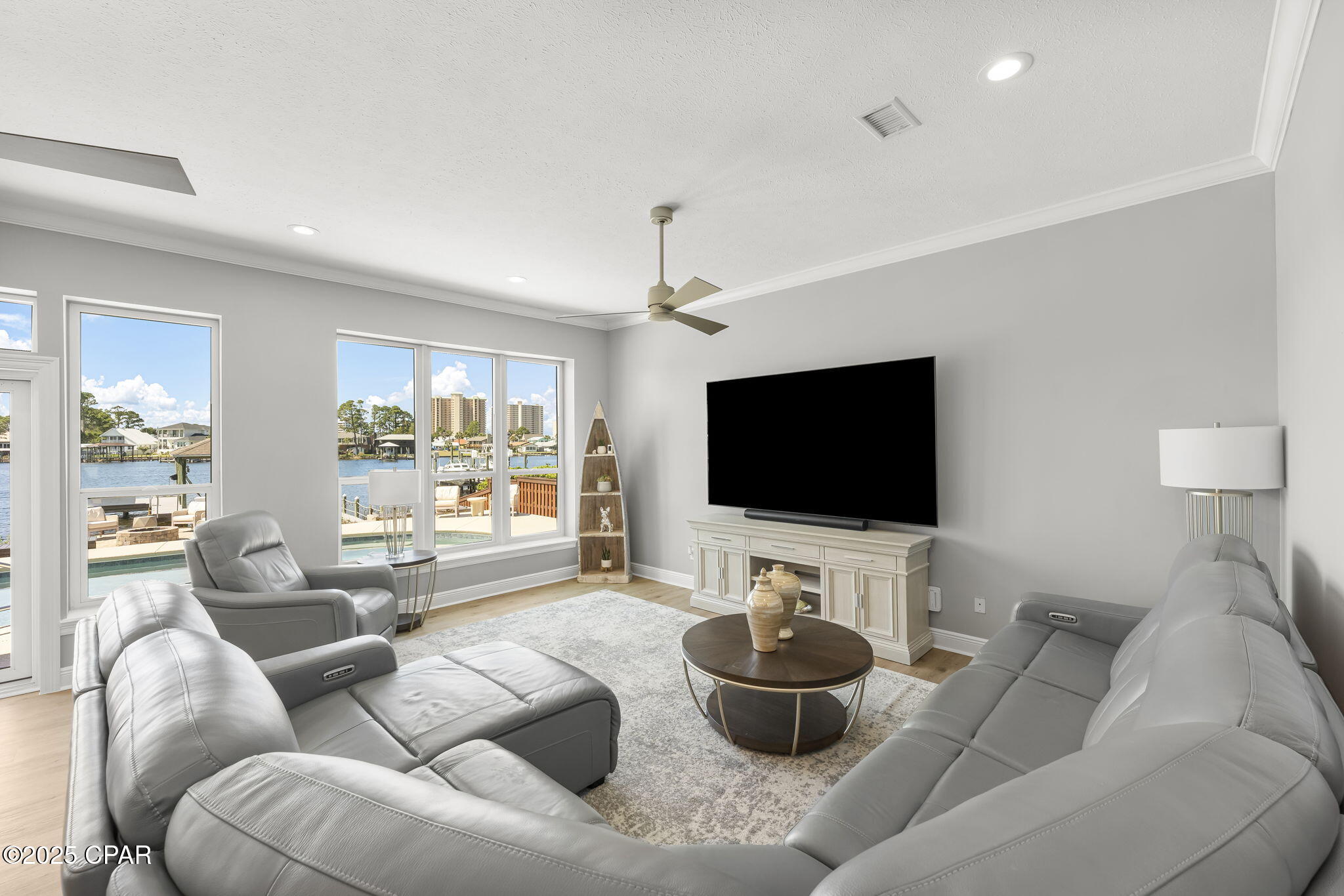 Grand Lagoon Banks - Residential