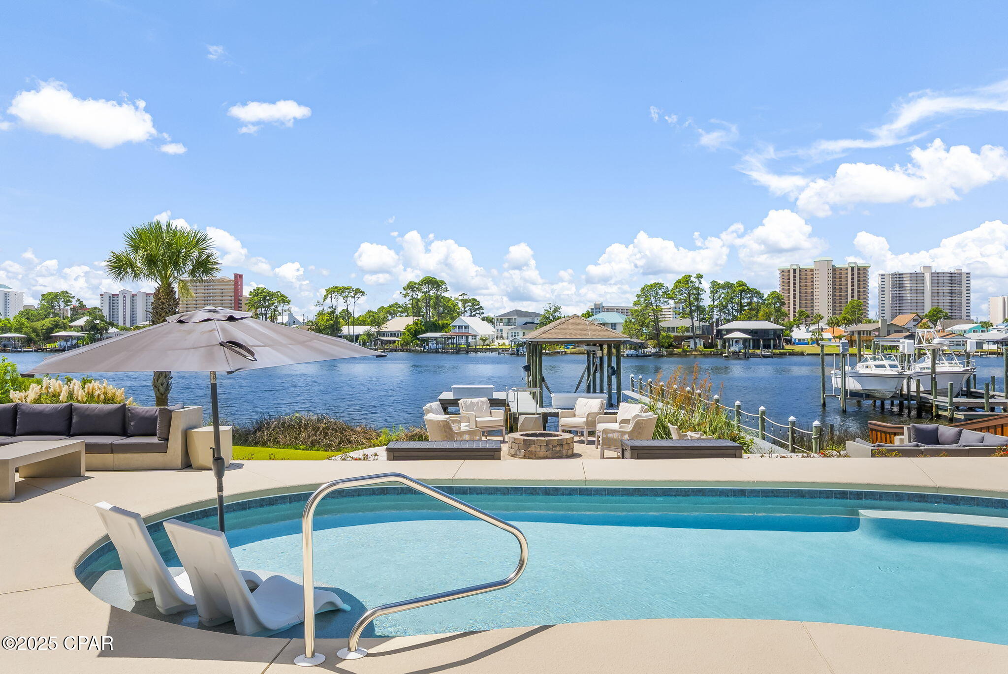 Grand Lagoon Banks - Residential