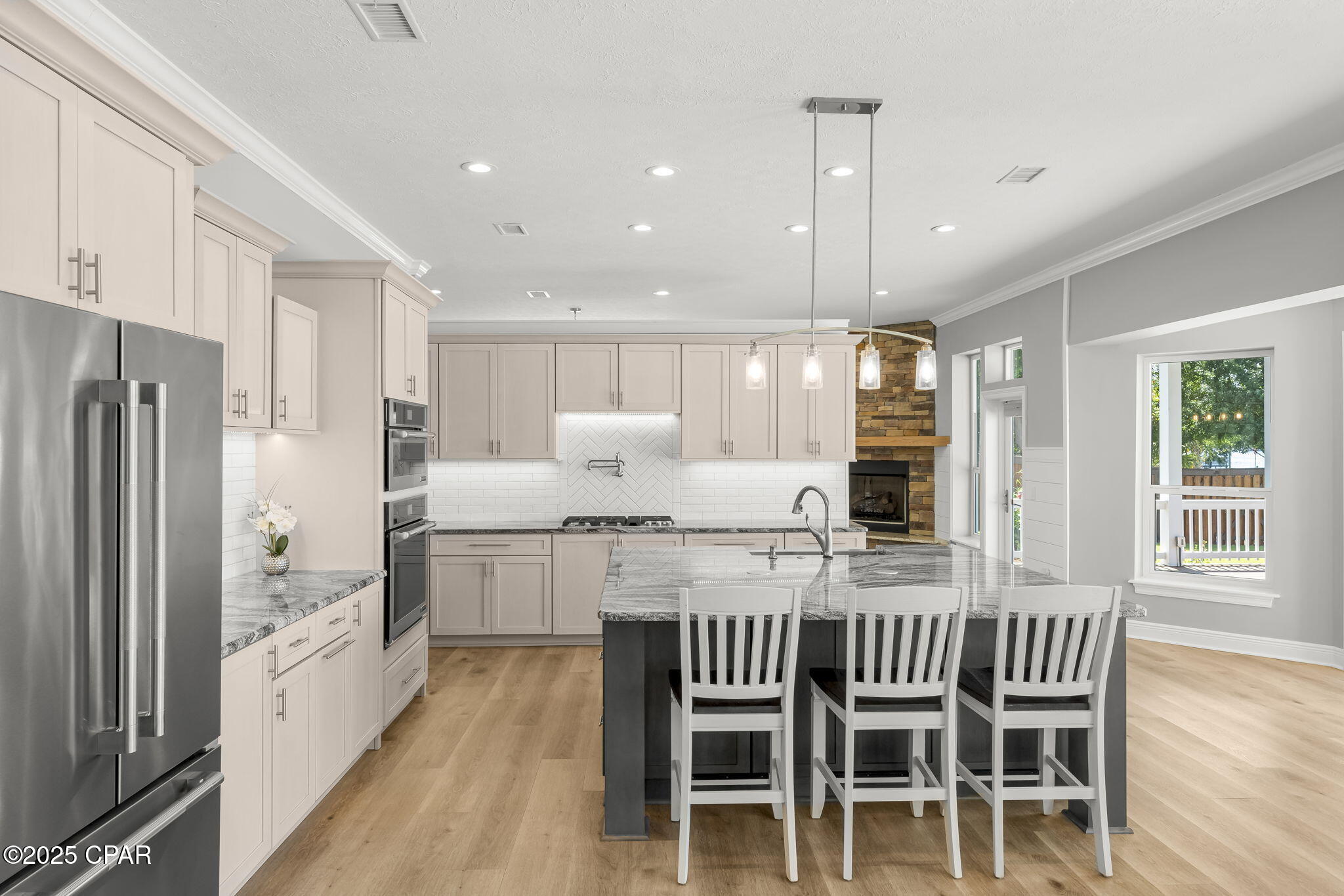 Grand Lagoon Banks - Residential