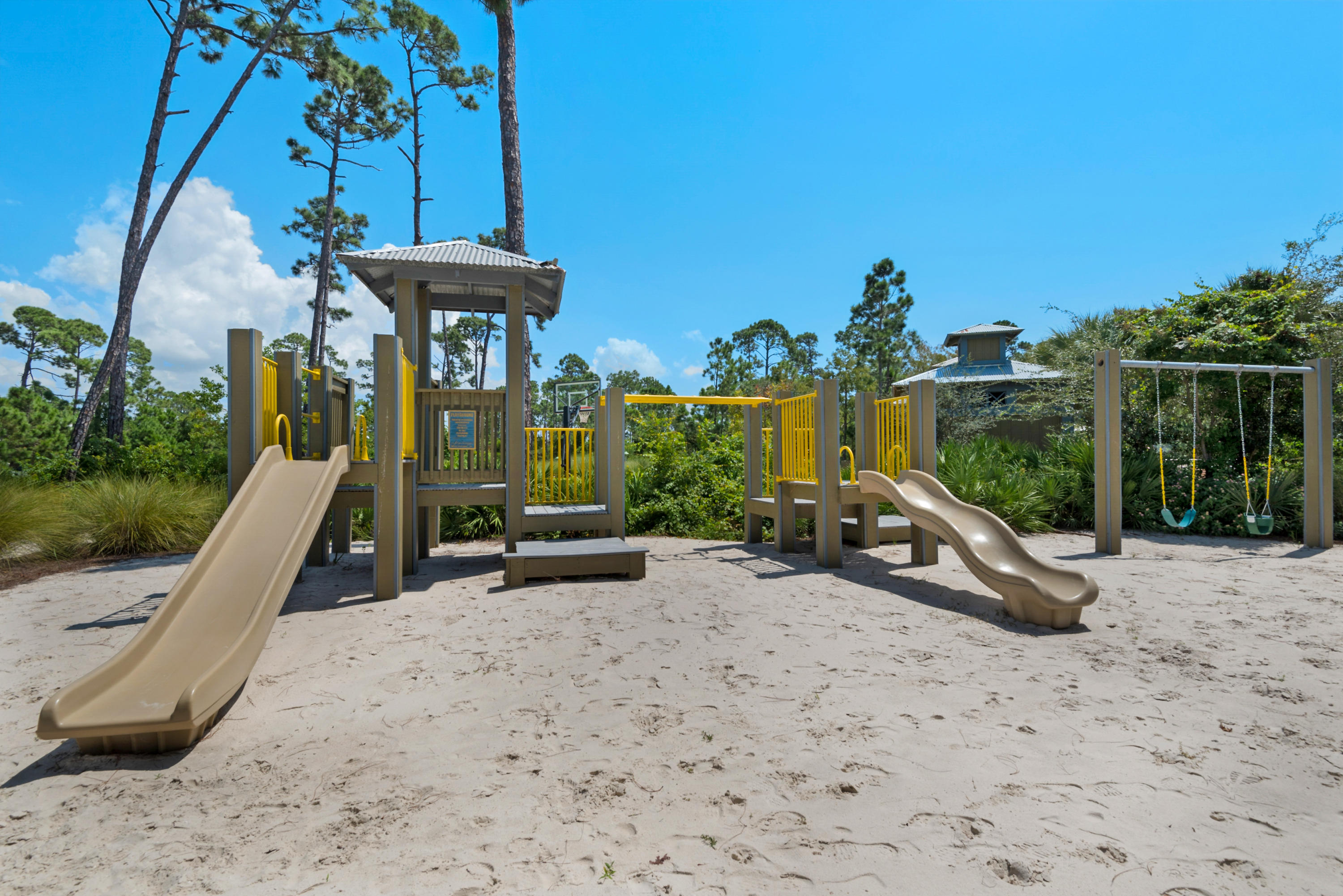 Martinique Phase II - Land